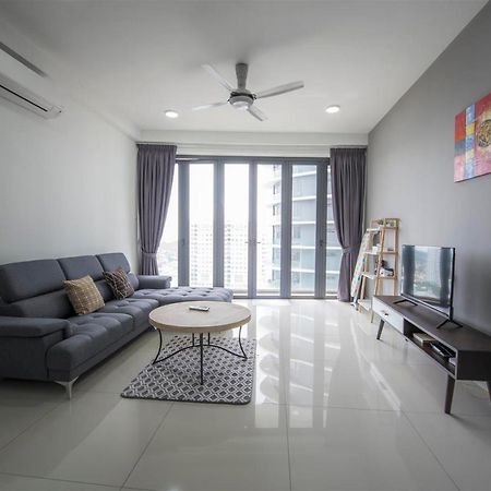 Arte S Suite 3房式度假公寓套房 บายันเลอปาส ภายนอก รูปภาพ