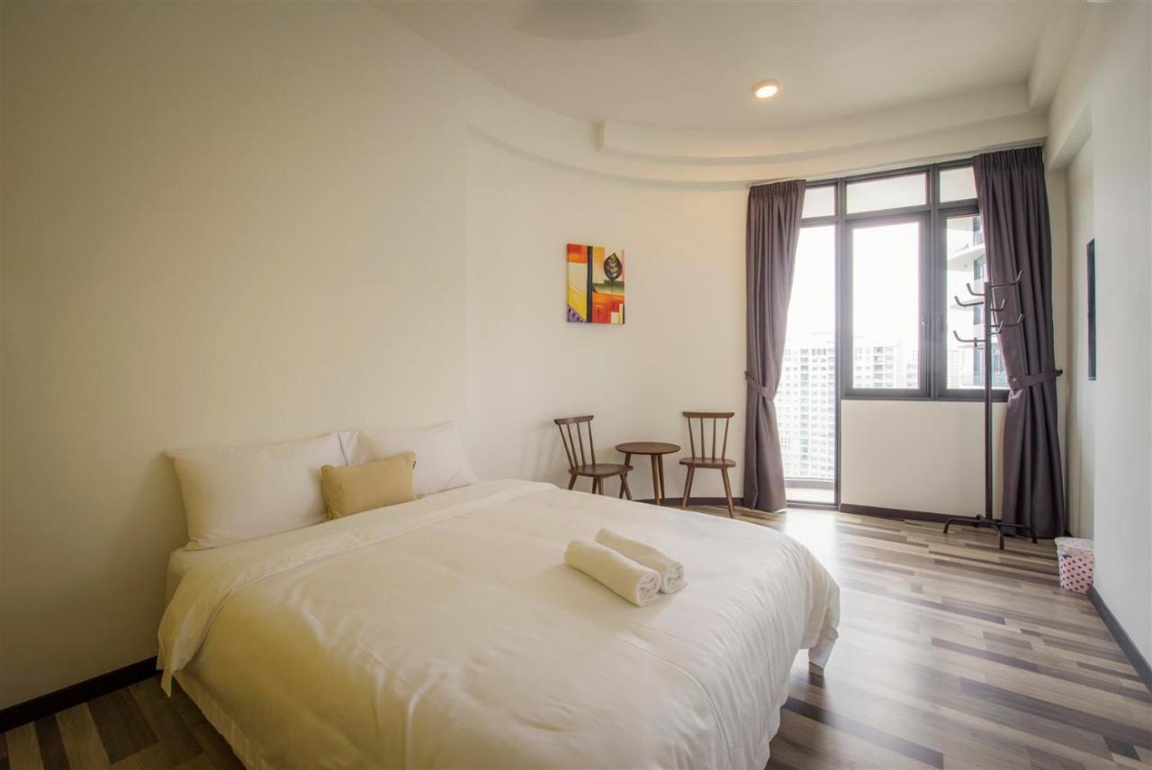 Arte S Suite 3房式度假公寓套房 บายันเลอปาส ภายนอก รูปภาพ