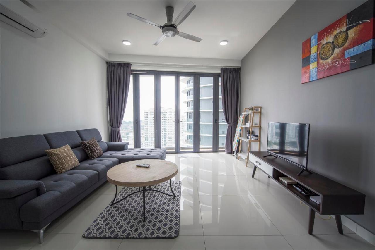 Arte S Suite 3房式度假公寓套房 บายันเลอปาส ภายนอก รูปภาพ